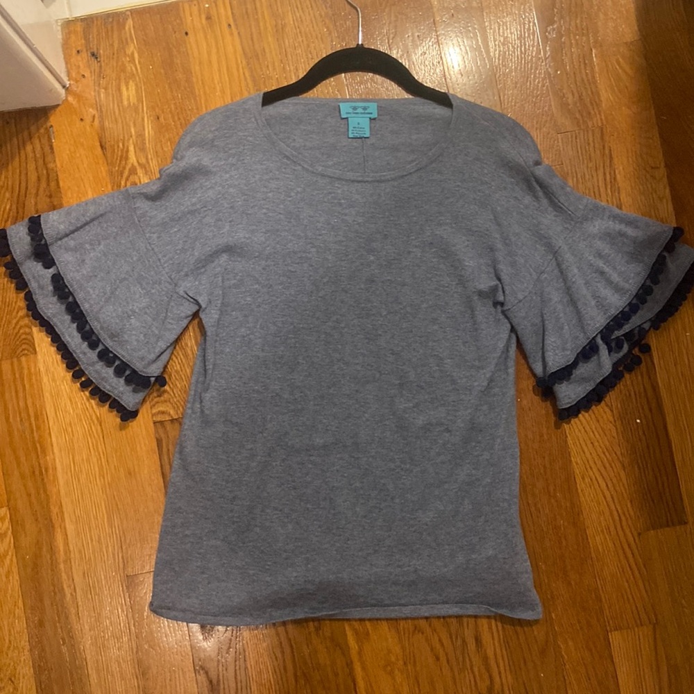 Like new Two Bees Cashmere Sweater Top